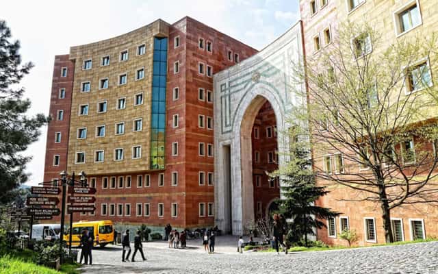 Yeditepe University