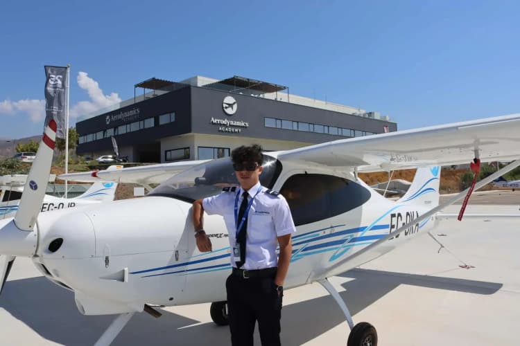 curso-piloto-privado-JkTqG9aq.webp