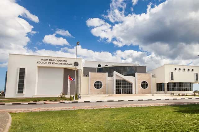 جامعة راؤوف دنكطاش